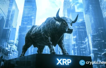 XRP forms symmetrical triangle, 35% breakout coming?